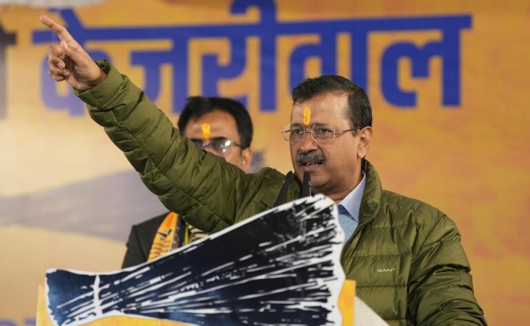 अरविंद केजरीवाल की 'रावण सोने के हिरण के रूप में आया' वाली टिप्पणी पर आप बनाम भाजपा