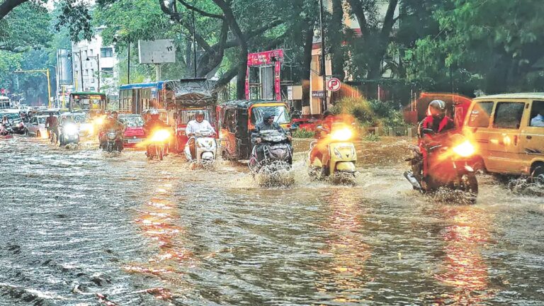 मौसम अद्यतन: दिल्ली में गरज के साथ बारिश की संभावना, इन राज्यों में गिरावट की भविष्यवाणी की गई है विवरण की जाँच करें