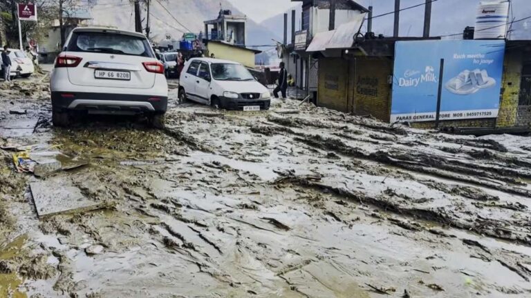 हिमाचल वेदर: आईएमडी ने भारी बारिश के लिए नारंगी चेतावनी जारी की, कल राज्य के कुछ हिस्सों में बर्फबारी