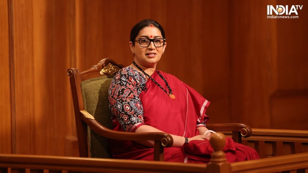 AAP KI ADALAT: SMRITI ईरानी ने बिग बी, विनोद खन्ना और शत्रुघन सिन्हा के बारे में क्या कहा?